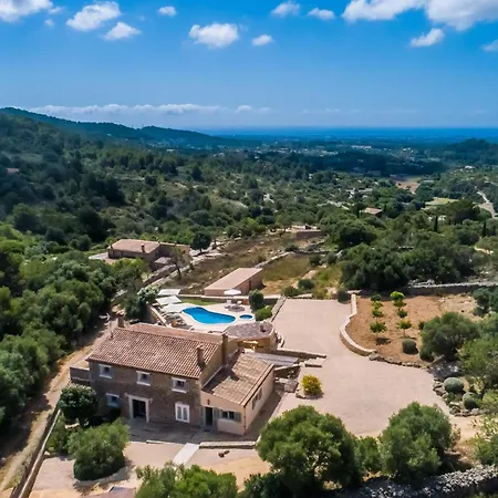Roig Villa